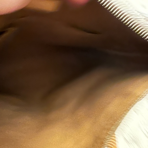 Louis Vuitton Odeon MM Brown Fabric Interior with Serial Detail - Picture 10 of 12